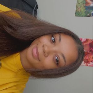 Meet your Posher, Maya